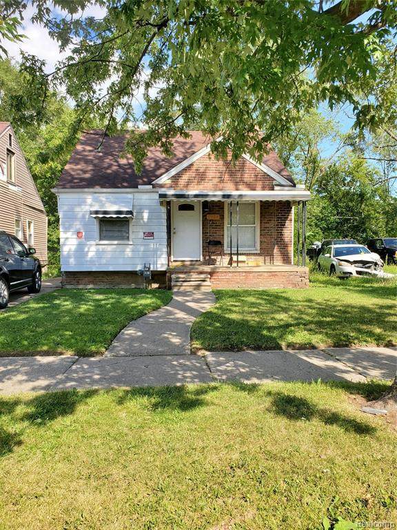 8424 Plainview Ave - Photo 1