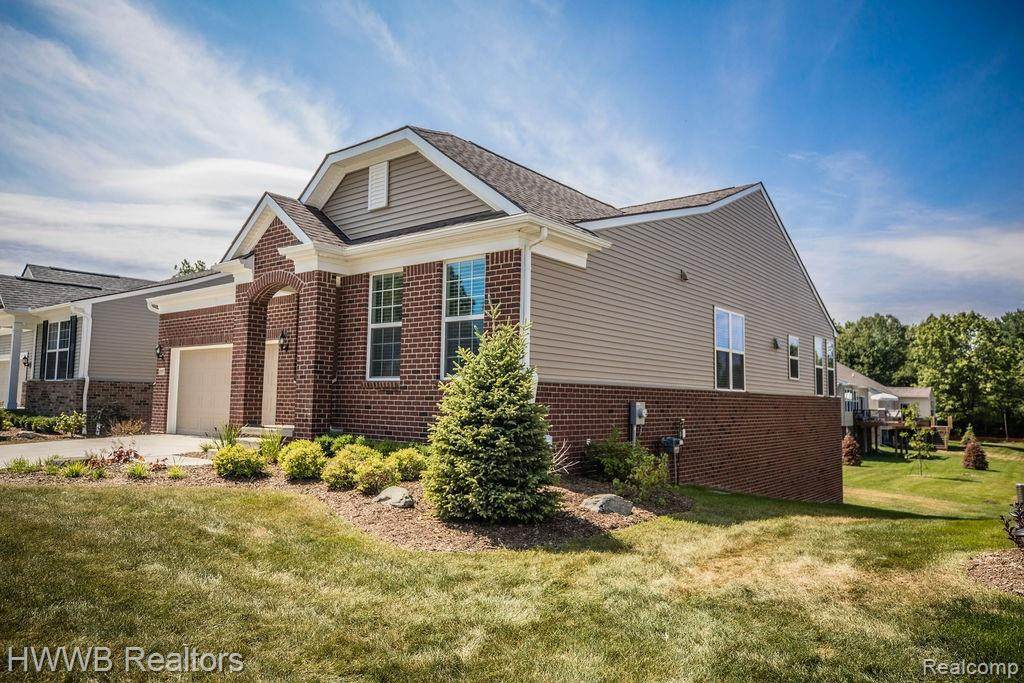 3057 Sumerlyn Crt - Photo 1