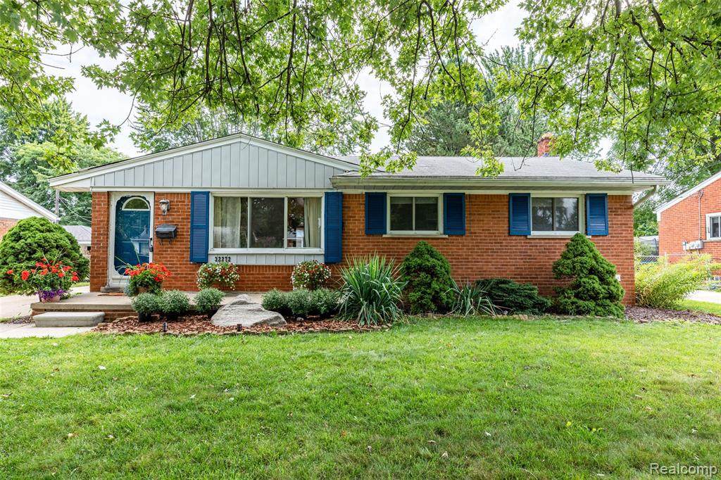 32272 Meadowbrook St - Photo 1
