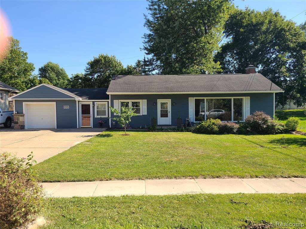 42601 Hammill Ln - Photo 1