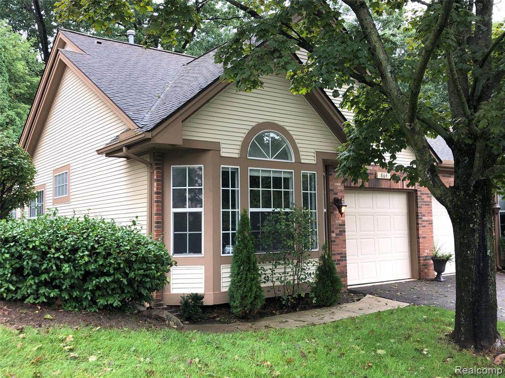 864 Whisperwood Trl - Photo 1