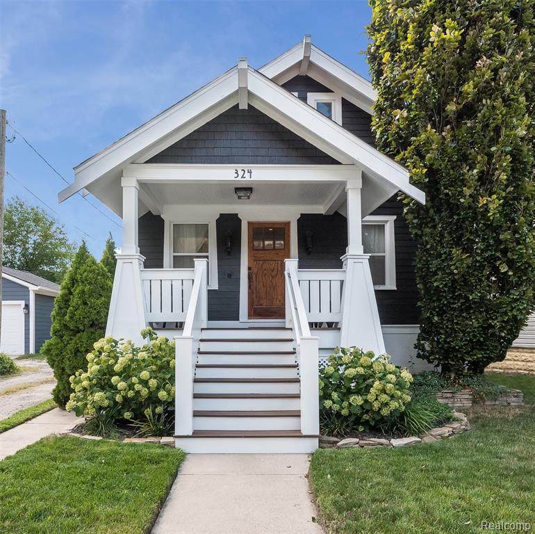 324 West St - Photo 1