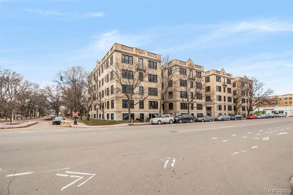 4417 Second Ave - Photo 1