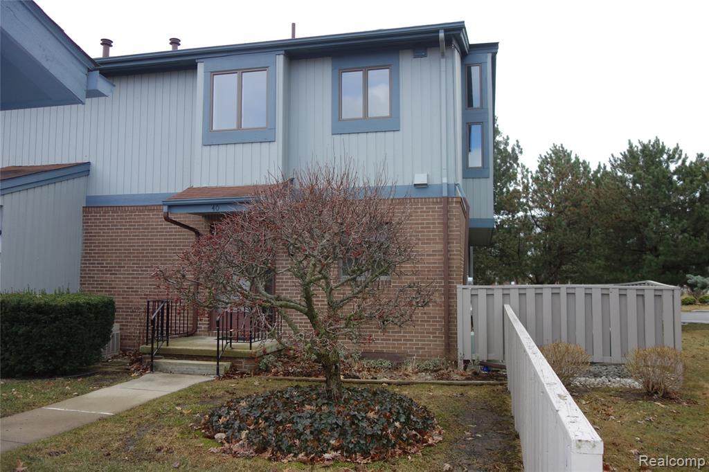 1715 River Rd #40 - Photo 1