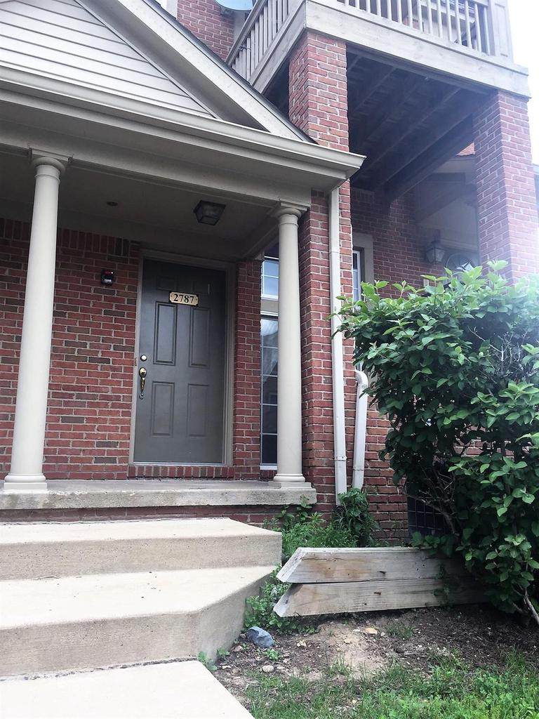 2787 Barclay Way - Photo 1