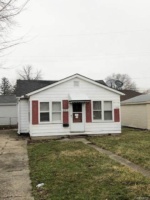 8211 Essex Ave - Photo 1