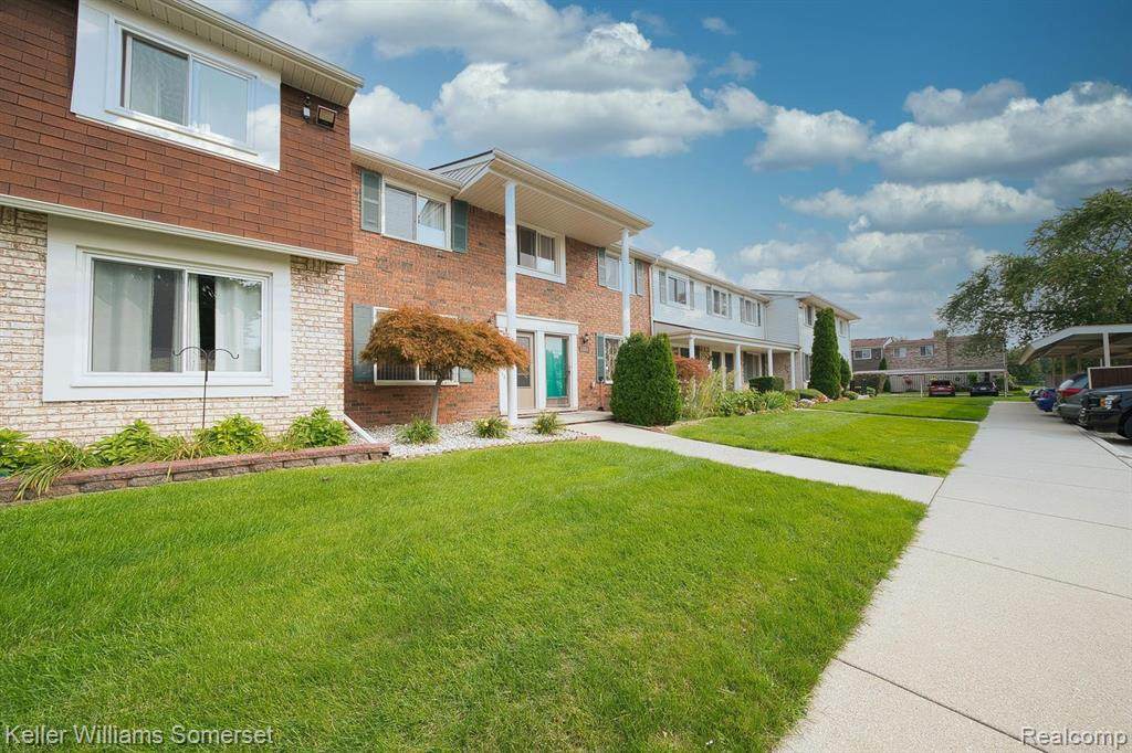 13310 Denver Cir W - Photo 1