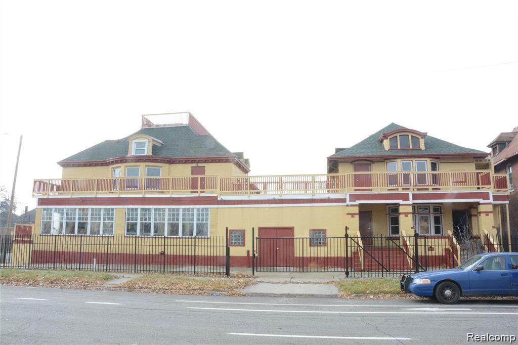 799 Grand Blvd - Photo 1