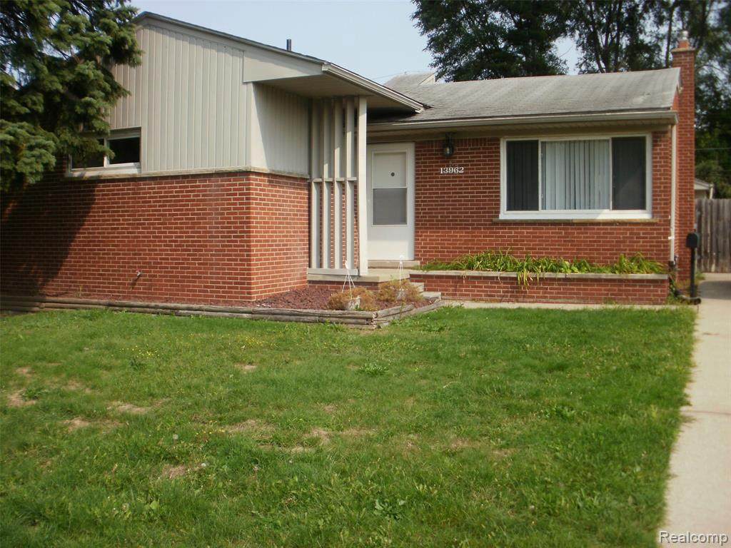 13962 Centralia - Photo 1