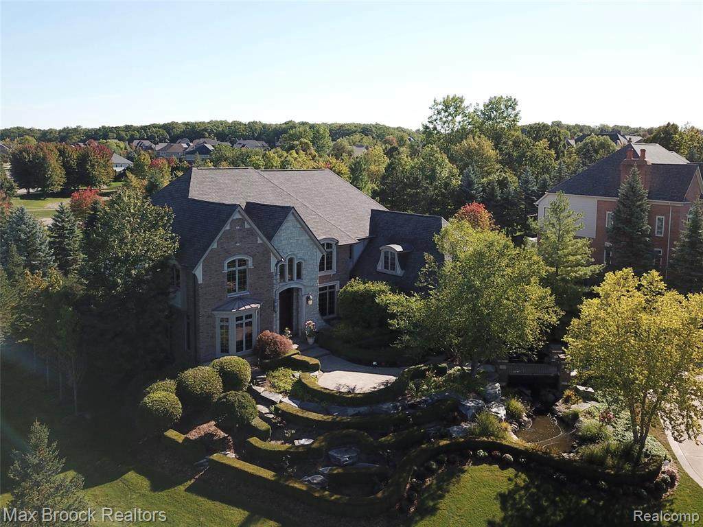 5525 Leeds Crt - Photo 1