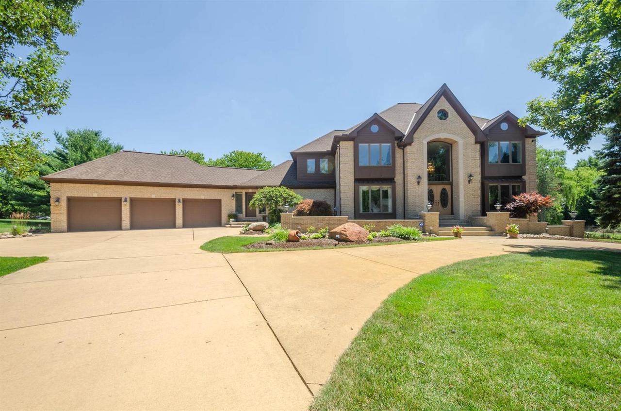3652 Deer Ridge Ct - Photo 1