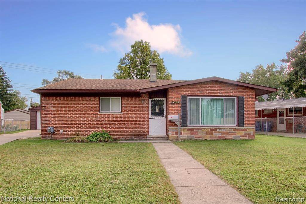 1368 Easley Dr - Photo 1