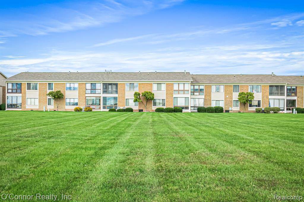 1660 River Road 23 - Photo 1