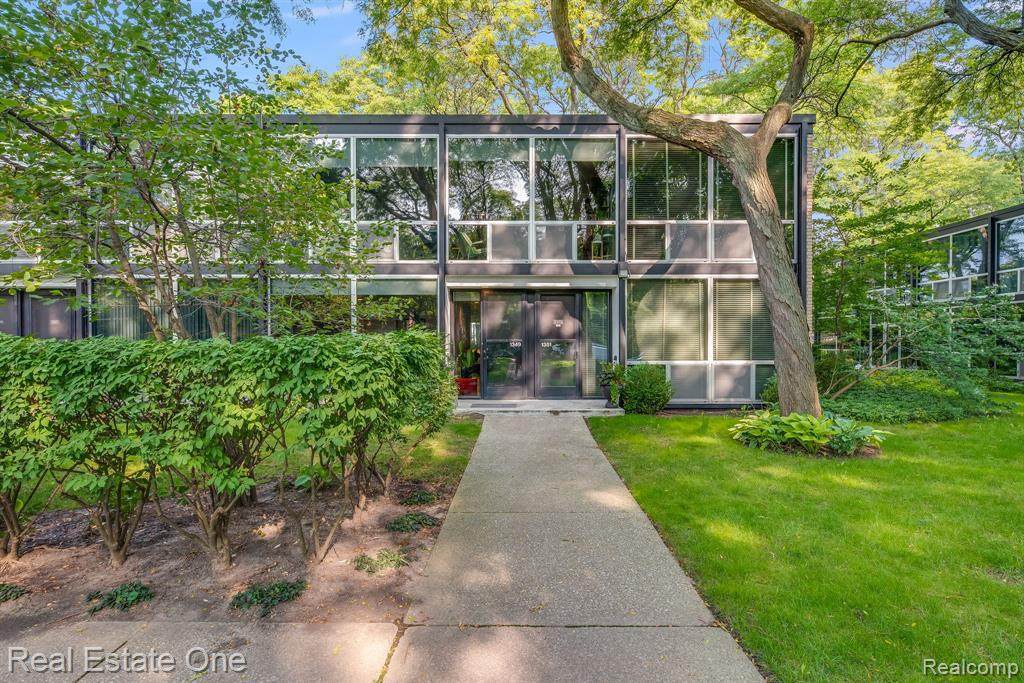 1349 Nicolet Pl - Photo 1