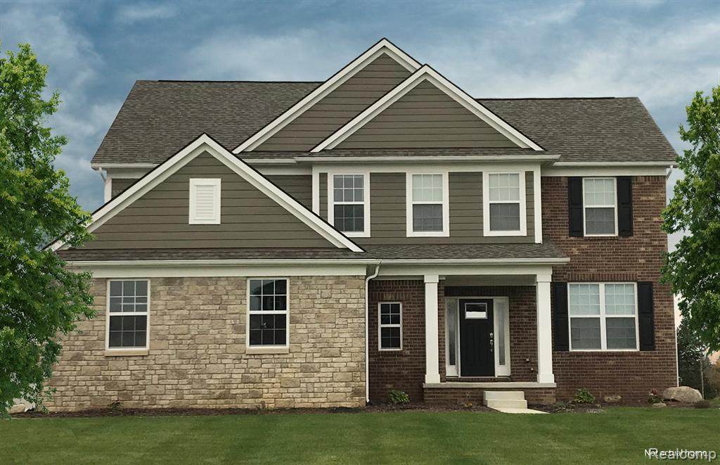 576 Arlington Dr - Photo 1