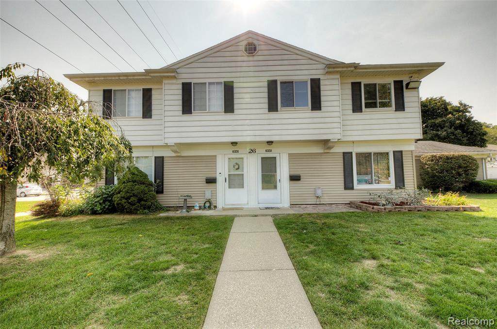 38145 Sherwood St - Photo 1