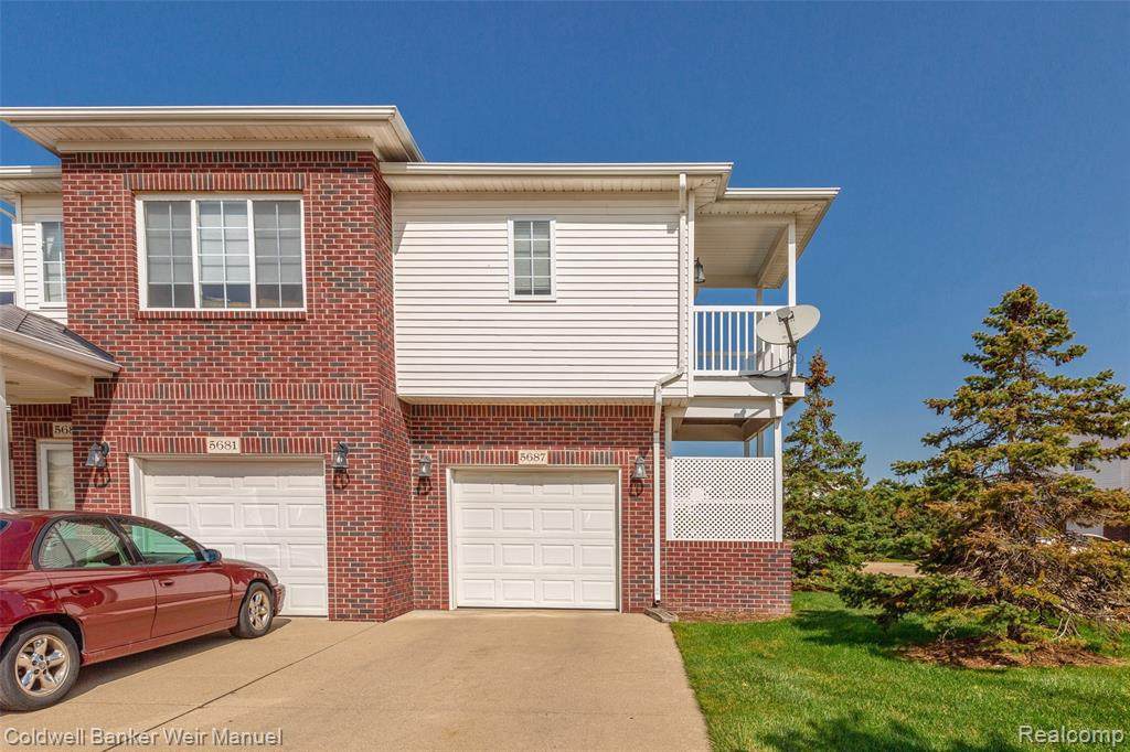 5687 Acorn Ln - Photo 1