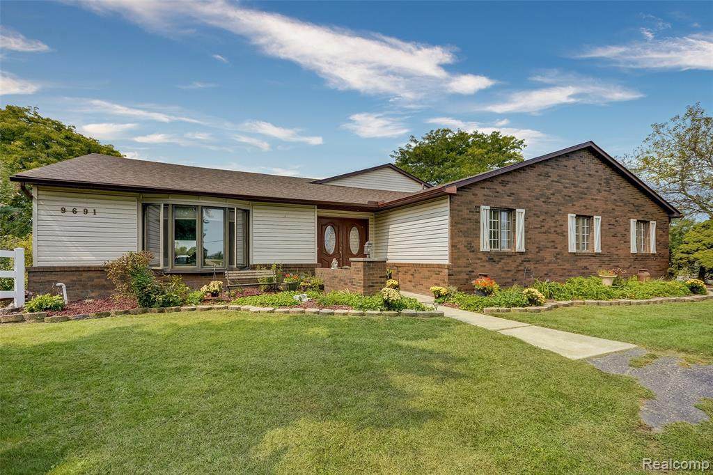 9691 Chinavare Rd - Photo 1