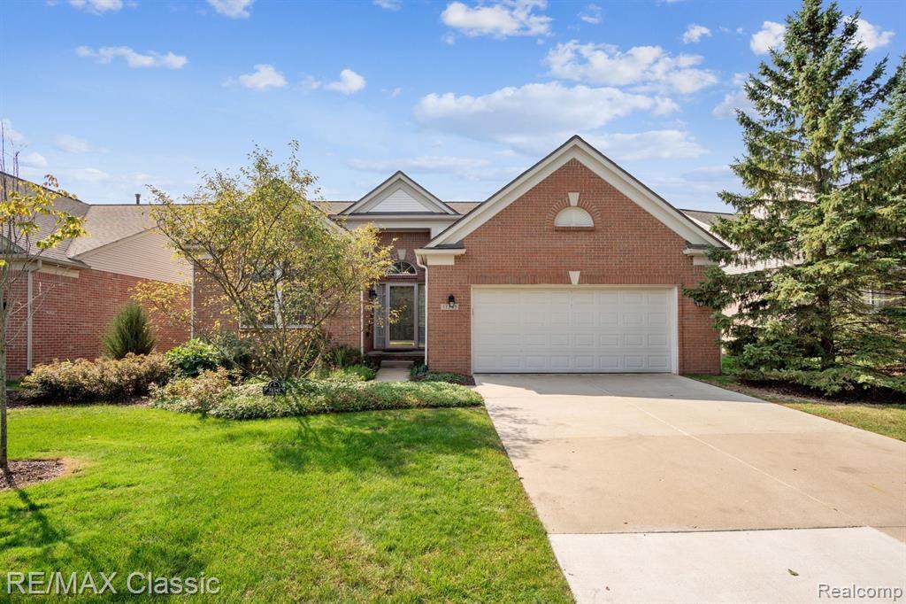 51345 Plymouth Heights Ln - Photo 1