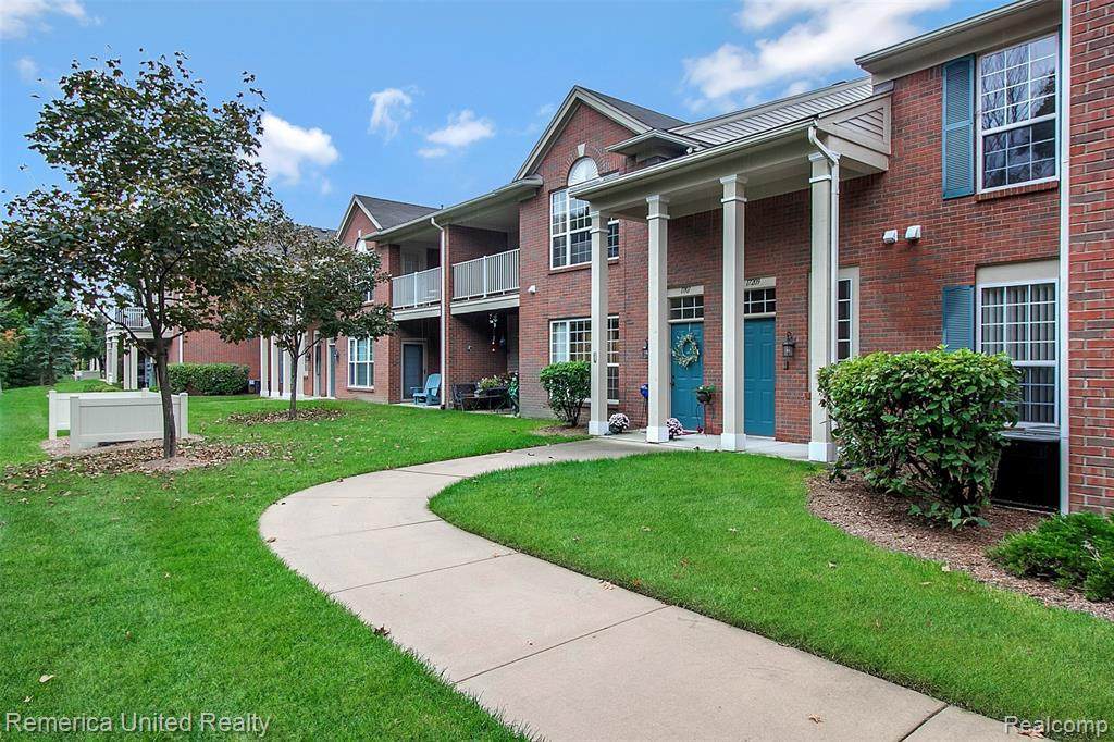 17209 Chesapeake Cir - Photo 1