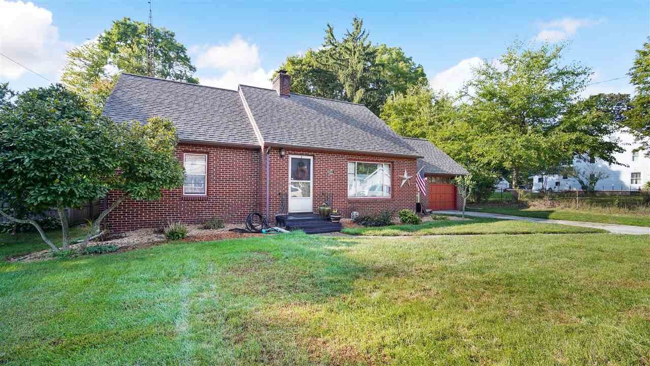 221 Coler - Photo 1