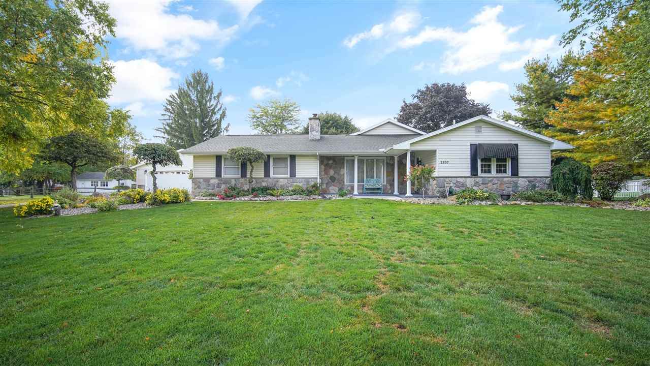 2607 Spielman Rd - Photo 1