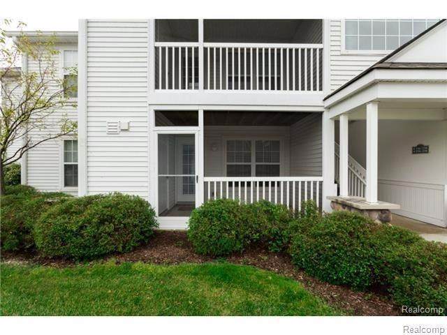 2754 Knightsbridge Cir - Photo 1