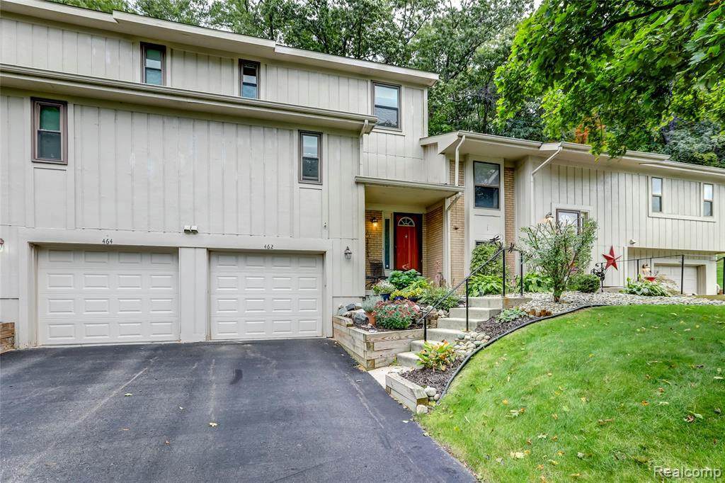 462 Forest Dr - Photo 1