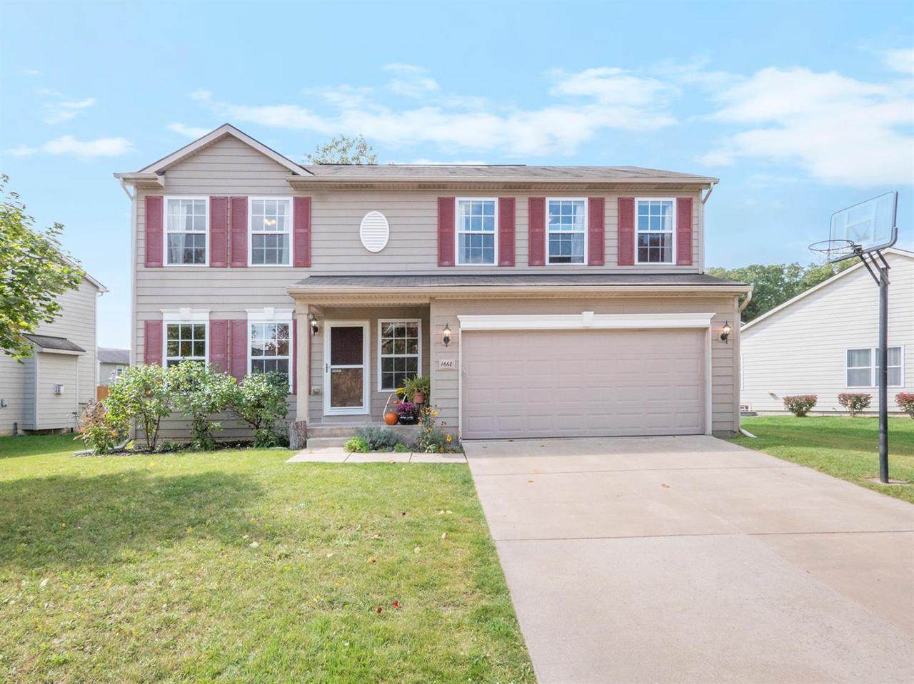 1668 Savannah Ct - Photo 1