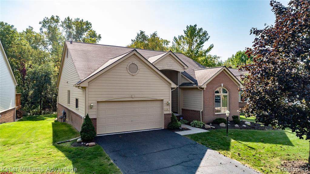 17254 Lake View Cir - Photo 1