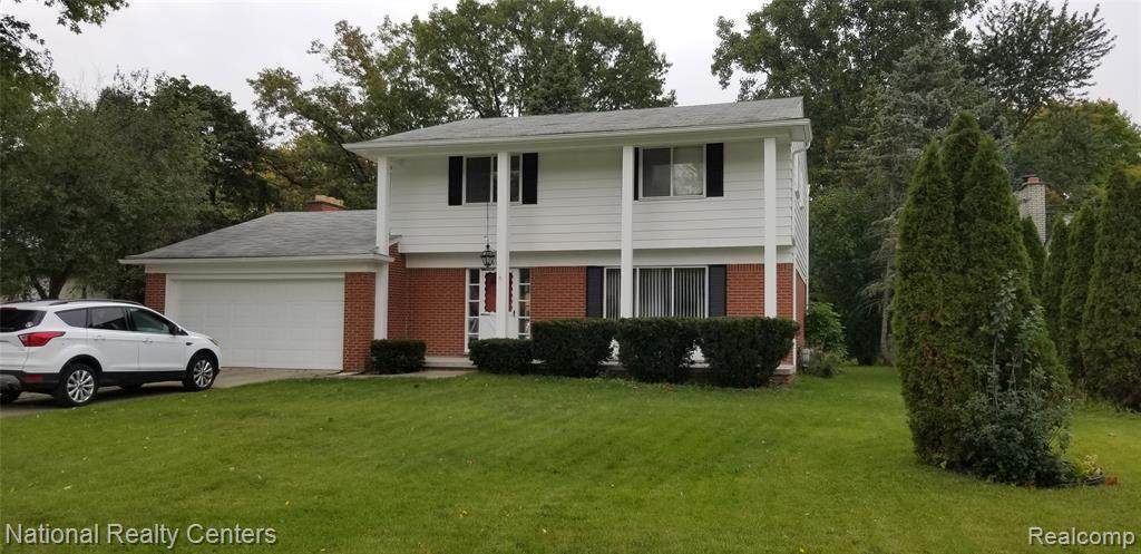 29195 Heritage Crt - Photo 1