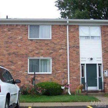 29570 Hoover Rd - Photo 1