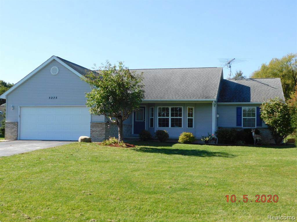 5275 Spruceview Ln - Photo 1