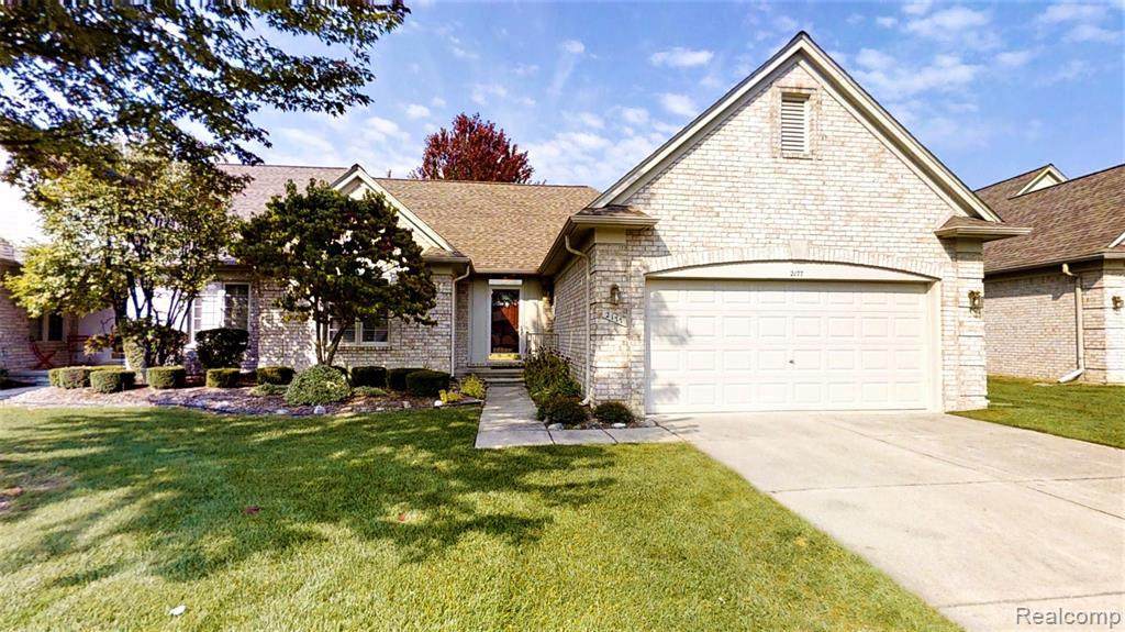 2177 Avalon Dr - Photo 1