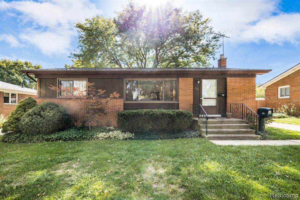 275 Highland Dr - Photo 1