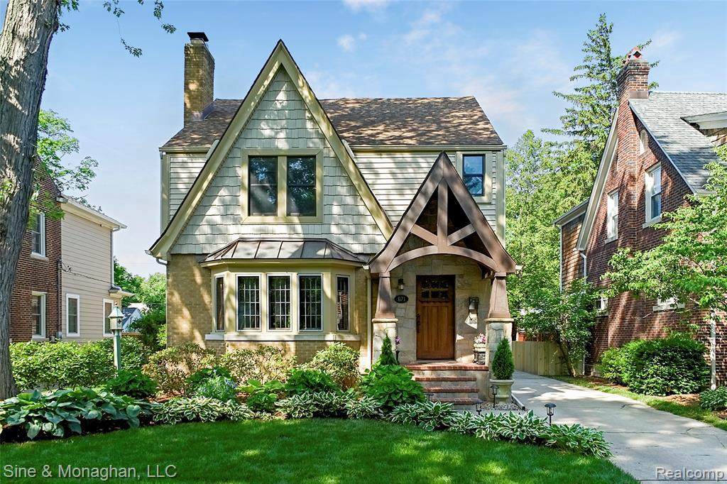 671 Washington Rd - Photo 1