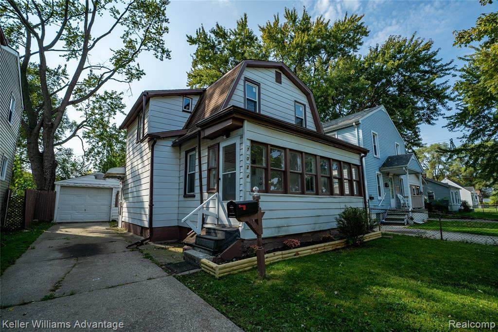 7024 Chalmers Ave - Photo 1