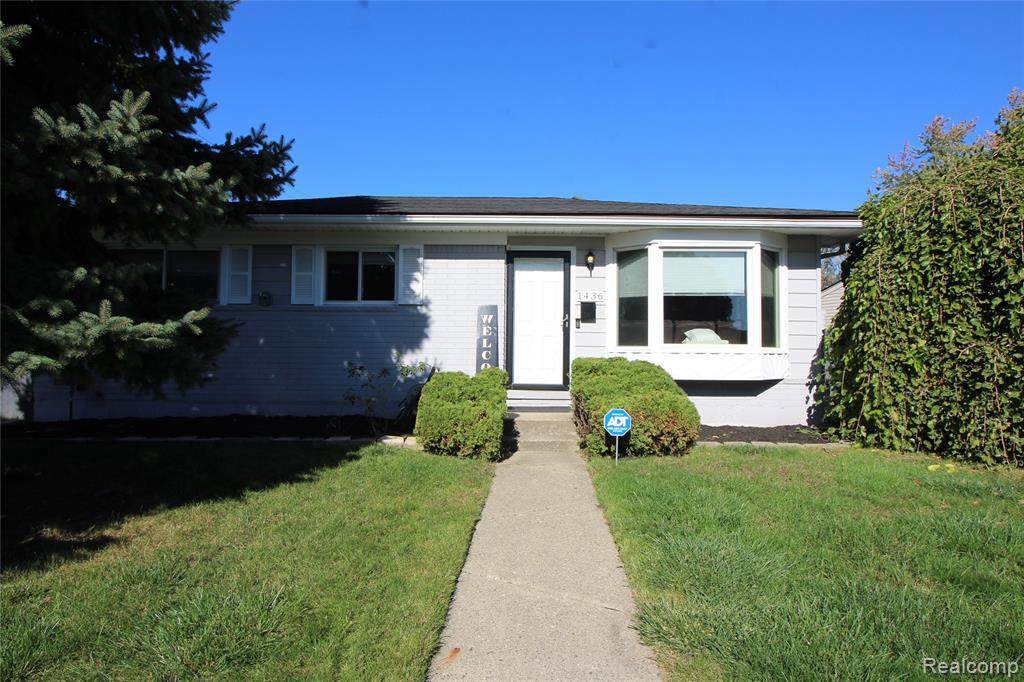 1436 Westchester St - Photo 1