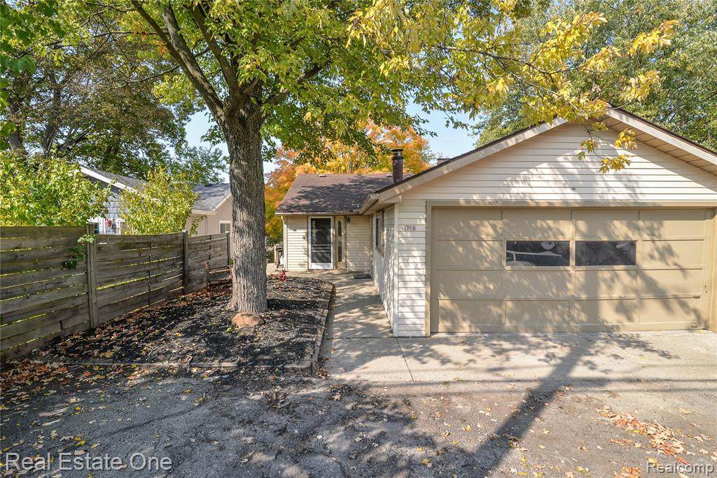11740 Highridge Dr - Photo 1