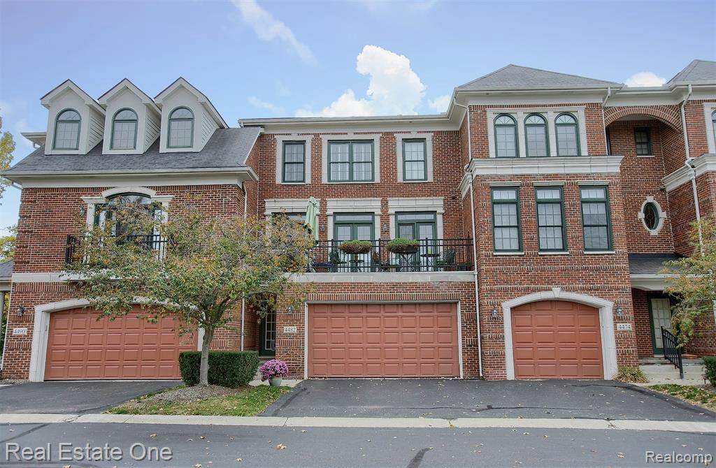 4482 Gateway Cir - Photo 1