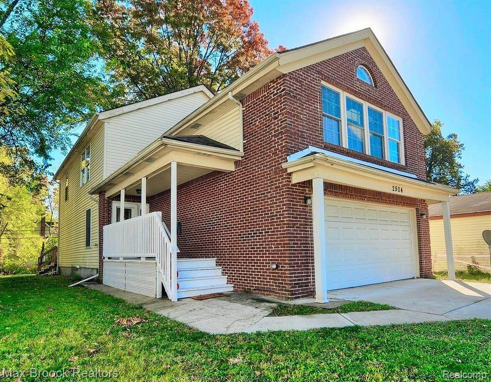 2904 Horton St - Photo 1