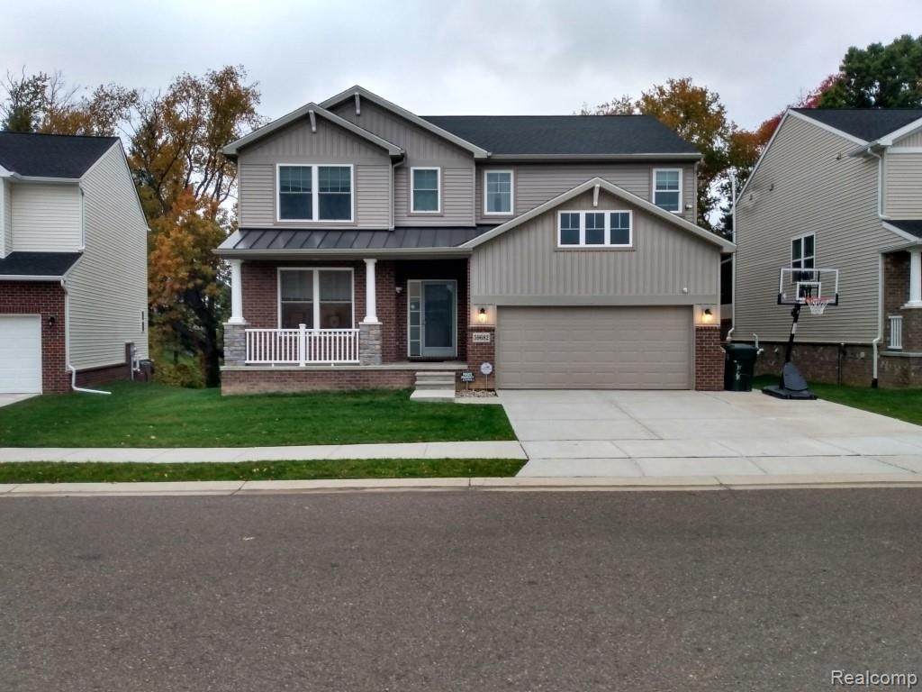 59682 Twin Pines Dr - Photo 1