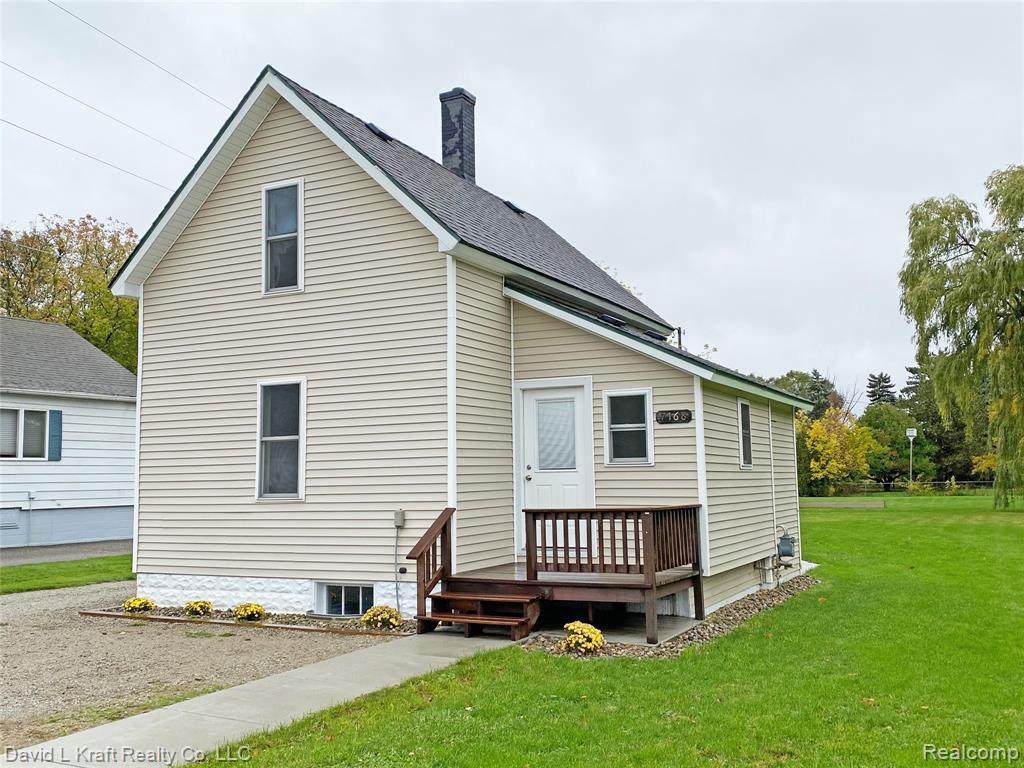 7168 Charles St - Photo 1