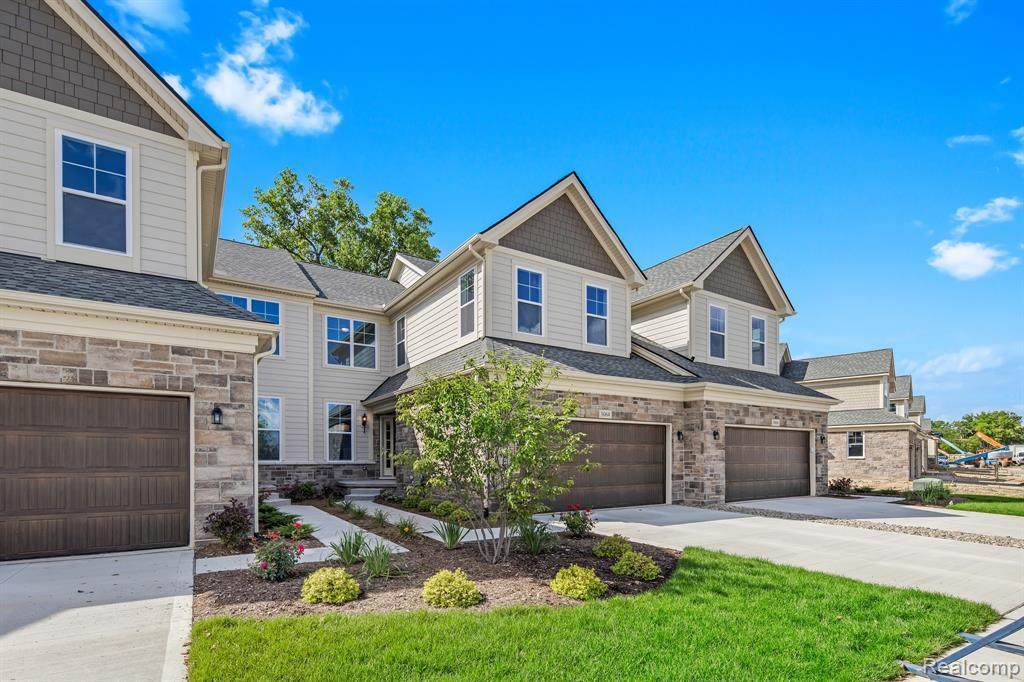 3254 Brackley Dr - Photo 1
