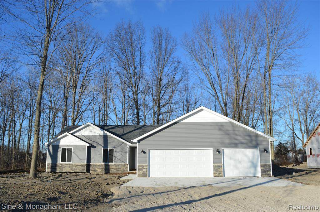 9370 Folkert Rd - Photo 1