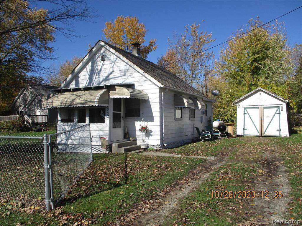 3262 Little St - Photo 1