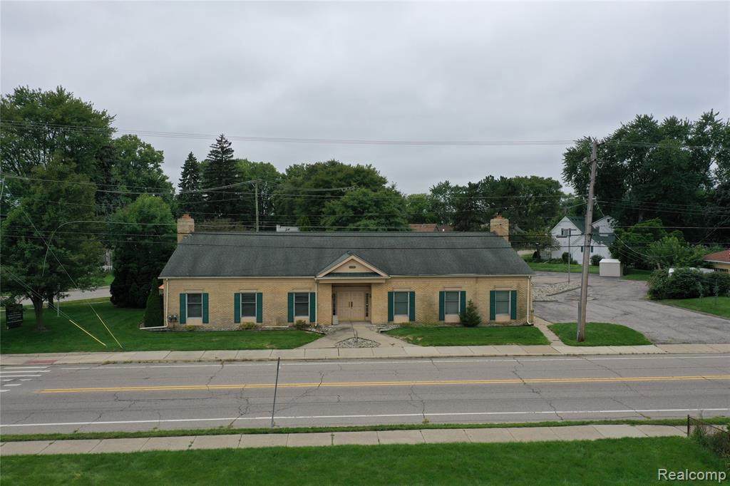 6200 Chicago Rd - Photo 1