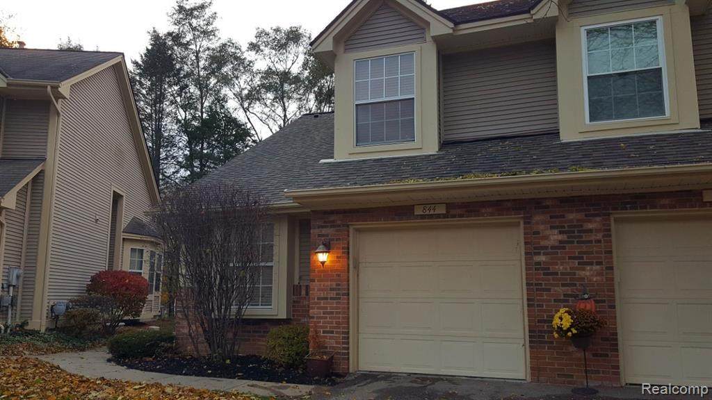 844 Whisperwood Trl - Photo 1