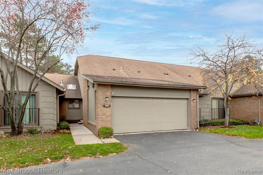 6484 Maple Hills Dr - Photo 1