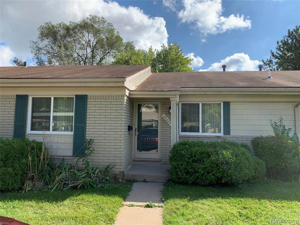 26485 Franklin Pointe Dr - Photo 1